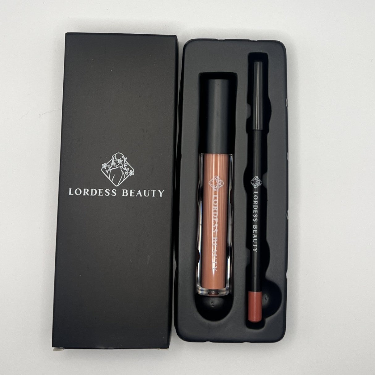 Nude Beauty Duo: Liquid Lipstick & Lip Liner Set - Lordess Beauty